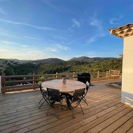 Neuve 4 Etoiles Avec Piscine Et Tres Belles Vues Hotel 4*