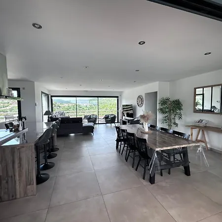 Neuve 4 Etoiles Avec Piscine Et Belles Vues Villa
